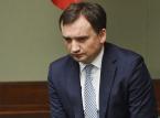 Ziobro stawia adwokaturę przed TK. Eksperci: To niedozwolone